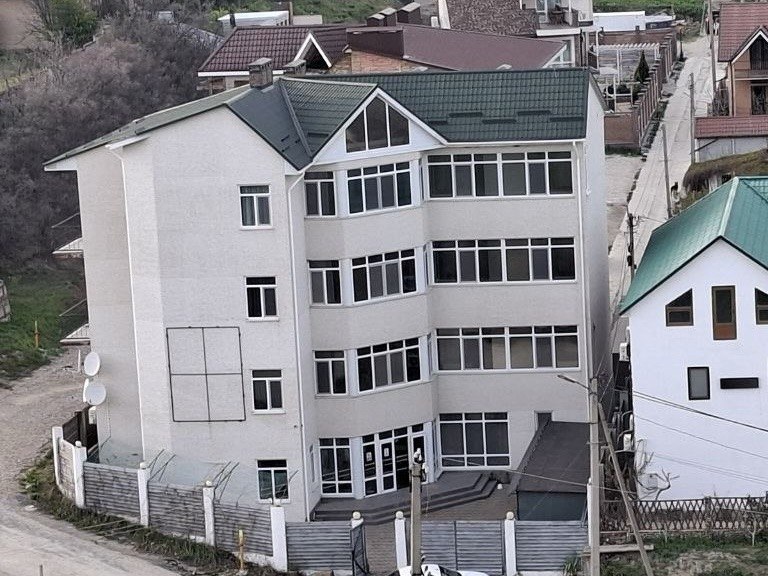 Гостевой дом «Восток» — фасад